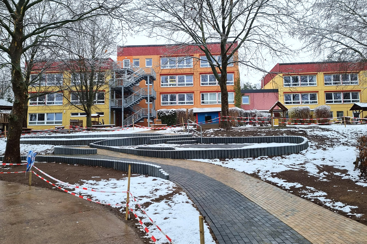 Ein schöner neuer Garten! www.volkssolidaritaetgera.de